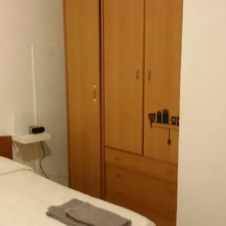 ゲストハウス Camera Vicino Centro